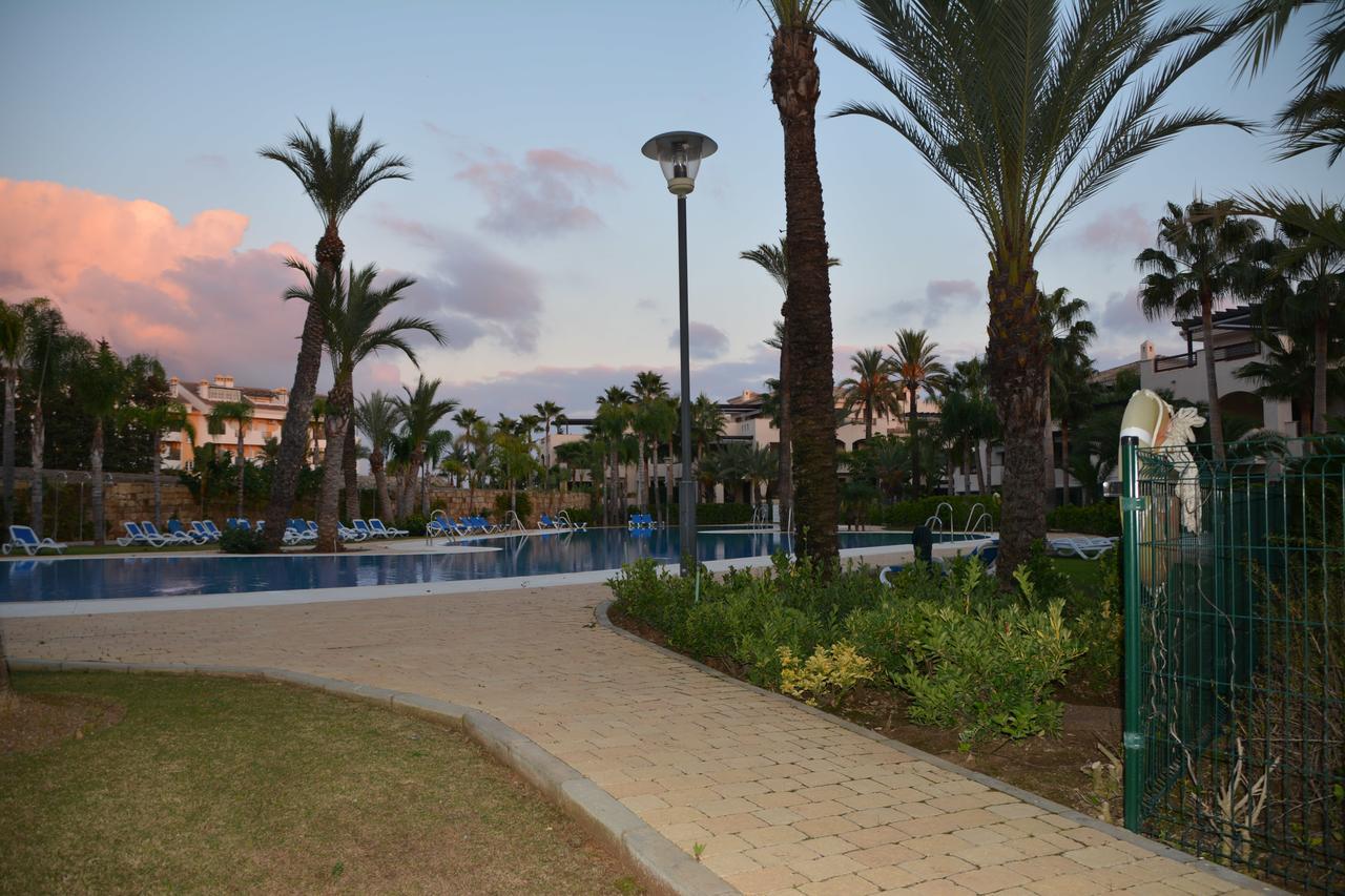 Apartment Medina De Banus Marbella Exterior photo